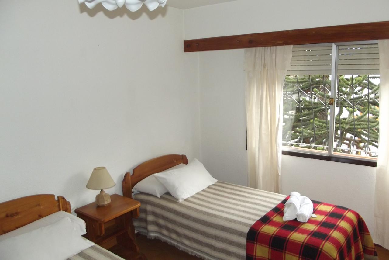 Hosteria Las Amapolas Frey Сан-Карлос-де-Барілоче Екстер'єр фото